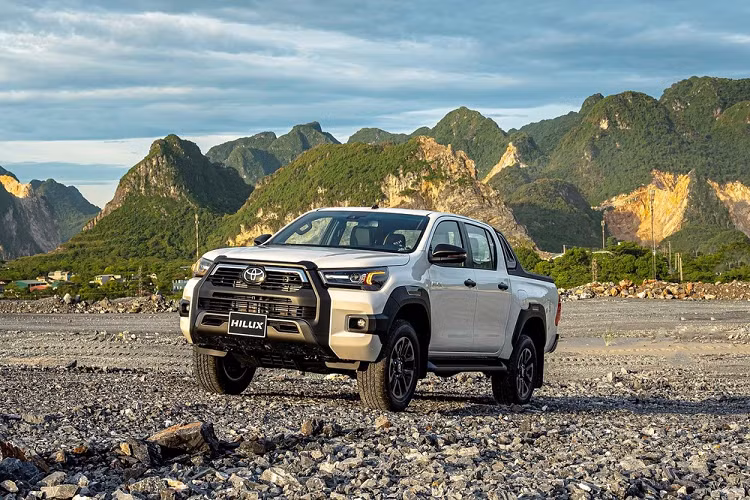 Doanh so xe ban tai tai Viet Nam nam 2021, Mazda BT-50 sut giam-Hinh-2