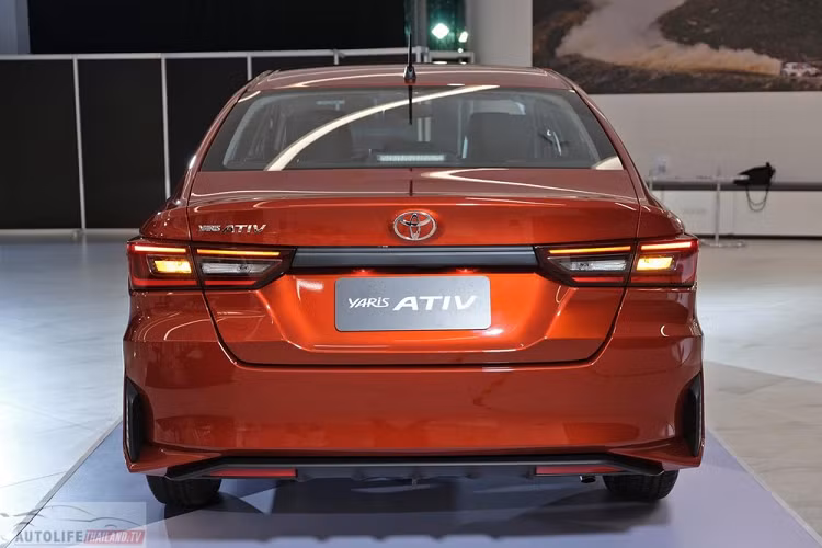 Với chiếc Toyota Vios Sport 2023 giá rẻ, chỉ 539.000 Baht (khoảng 349 triệu đồng), thiết kế ngoại thất đẹp và trang bị tiện nghi vừa đủ, Toyota Vios 2023 bản Sport hứa hẹn sẽ thống lĩnh mảng xe dịch vụ trong thời gian tới.