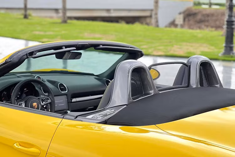 Porsche 718 Boxster T vua chay 3000km rao ban 5,7 ty o Ha Noi-Hinh-5