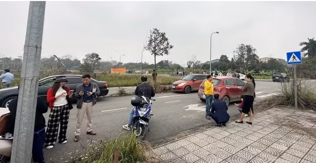 Chiêu trò tung tin sáp nhập tỉnh để “thổi” giá đất Chieu tro tung tin sap nhap tinh de “thoi” gia dat