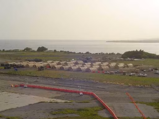 Trại giam Vịnh Guantanamo là một nhà tù quân sự của Mỹ nằm trong căn cứ Hải quân Vịnh Guantanamo, trên bờ biển Vịnh Guantanamo, Cuba. Ảnh: Wikipedia.
