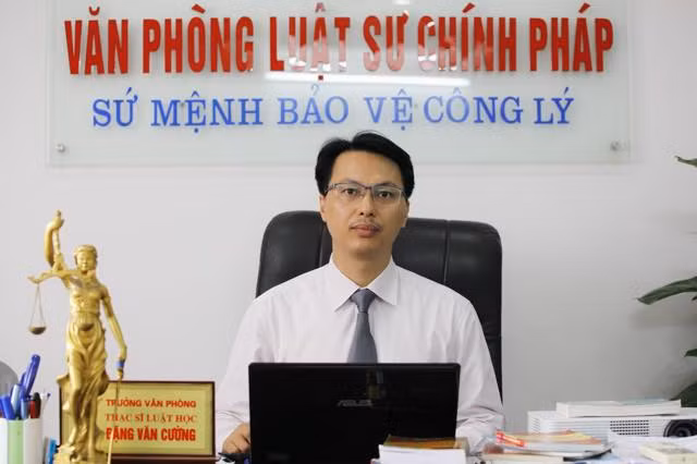 Vu nam thanh nien chem 2 nguoi thuong vong: Se bi xu ly the nao?-Hinh-2