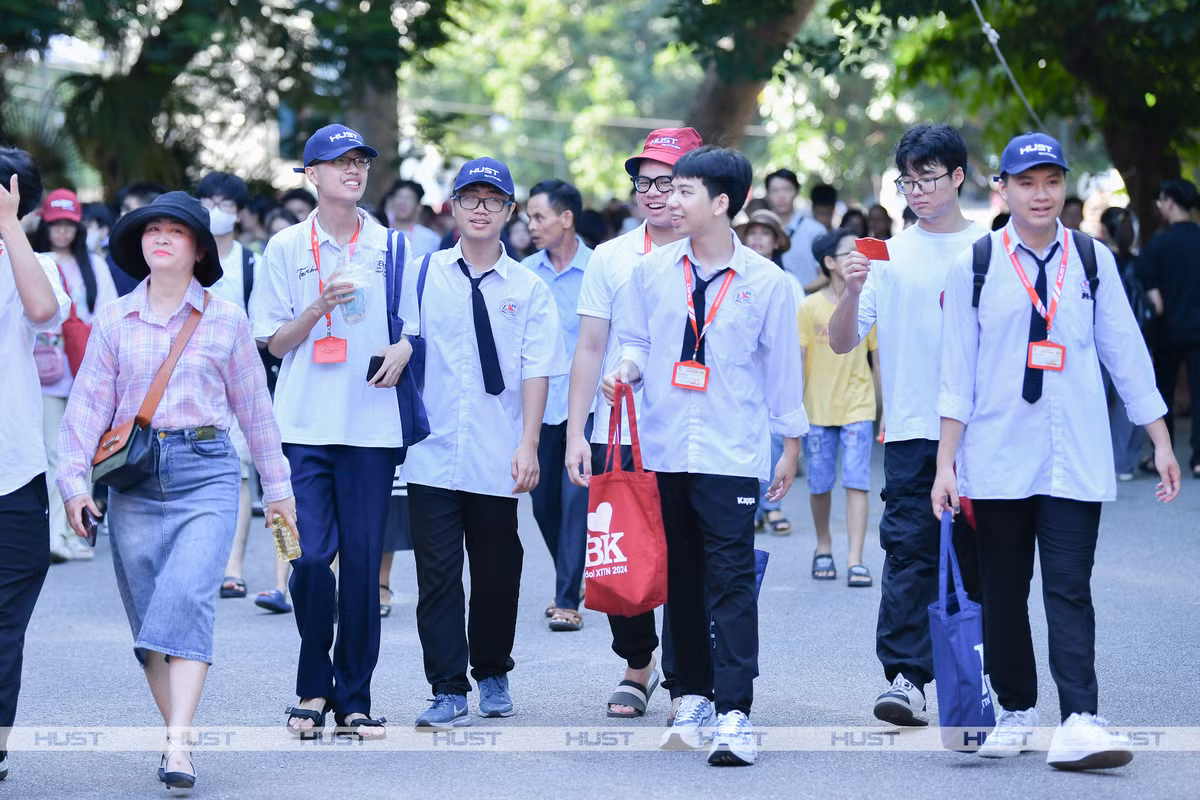 Du bao diem chuan DH Bach khoa Ha Noi 2024, cao nhat tren 28 diem-Hinh-9