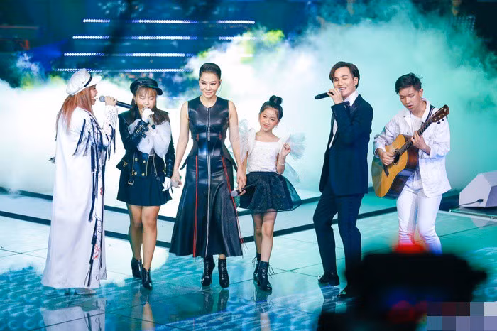 Su co tai hai, MC Nguyen Khang cong bo nham Quan quan Giong hat Viet nhi-Hinh-10