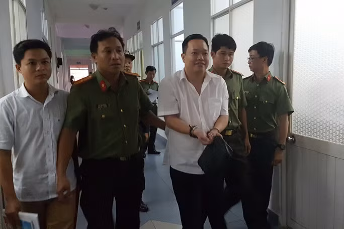 Phục hồi điều tra “đại án” 1.000 tỷ đồng ở Cần Thơ - Hình 4 Phuc hoi dieu tra “dai an” 1.000 ty dong o Can Tho-Hinh-4