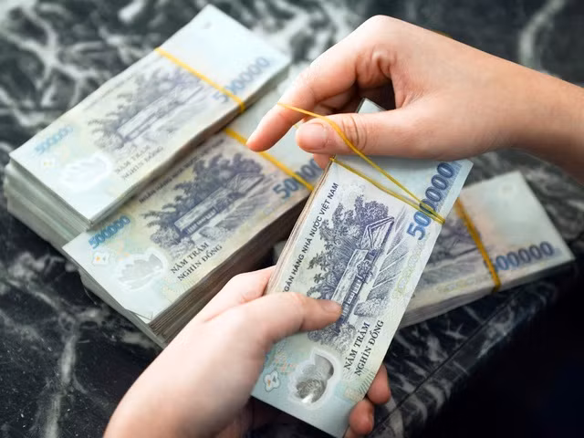 Nhan thuong Tet Duong lich 3,5 ty, dong thue thu nhap the nao?