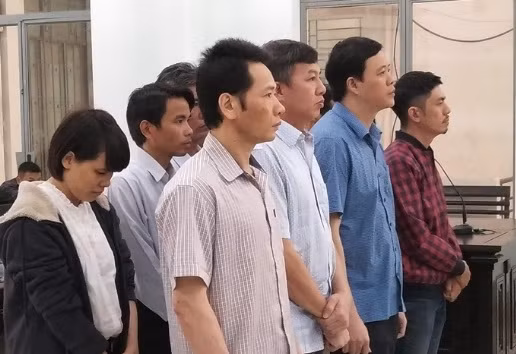 Tham o 6,1 ty chong han: Tra thua 200 trieu, van lanh an 17 nam tu