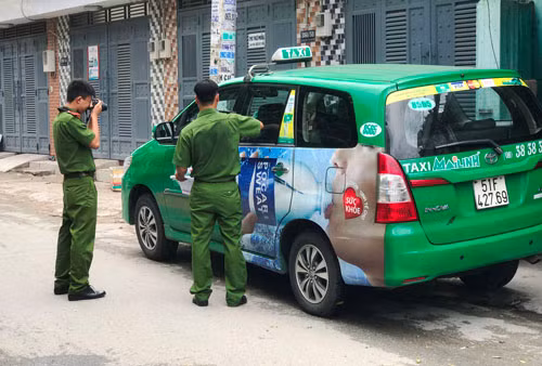 Su that ve khau sung tai xe taxi cong nghe dung ban dong nghiep