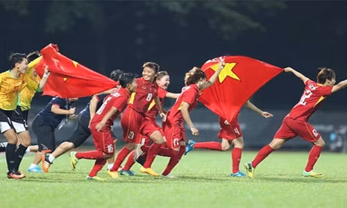 Vo dich SEA Games 29, tuyen nu Viet Nam nhan “mua” tien thuong