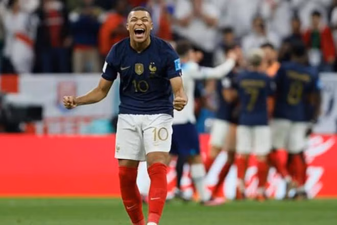 Ước tính, Mbappe có thể thu về 128 triệu USD (khoảng hơn 3.000 tỷ đồng) trước thuế cho mùa giải 2022 - 2023. Ảnh: Gett
