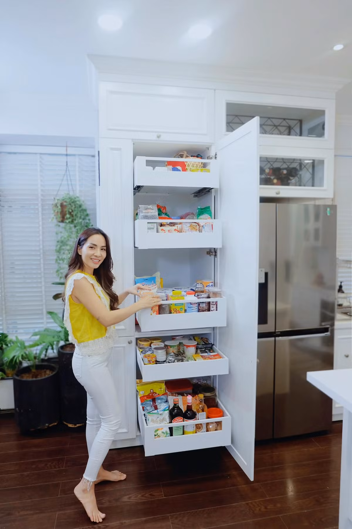 Thanh Thảo hào hứng khoe căn bếp của mình.