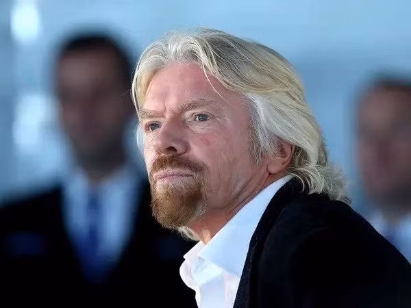 Không chỉ có ngôi nhà nghỉ dưỡng, tỷ phú Richard Branson còn sở hữu cả một hòn đảo. Ảnh: BI