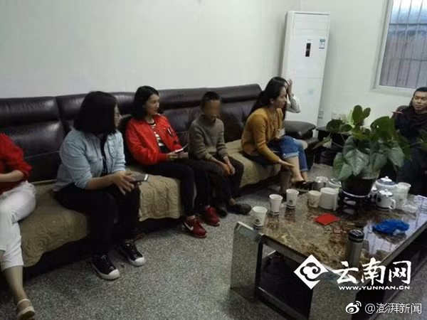 Cậu bé lạ lùng, làm điều cả người lớn cũng phải choáng váng - Hình 3 Cau be la lung, lam dieu ca nguoi lon cung phai choang vang-Hinh-3