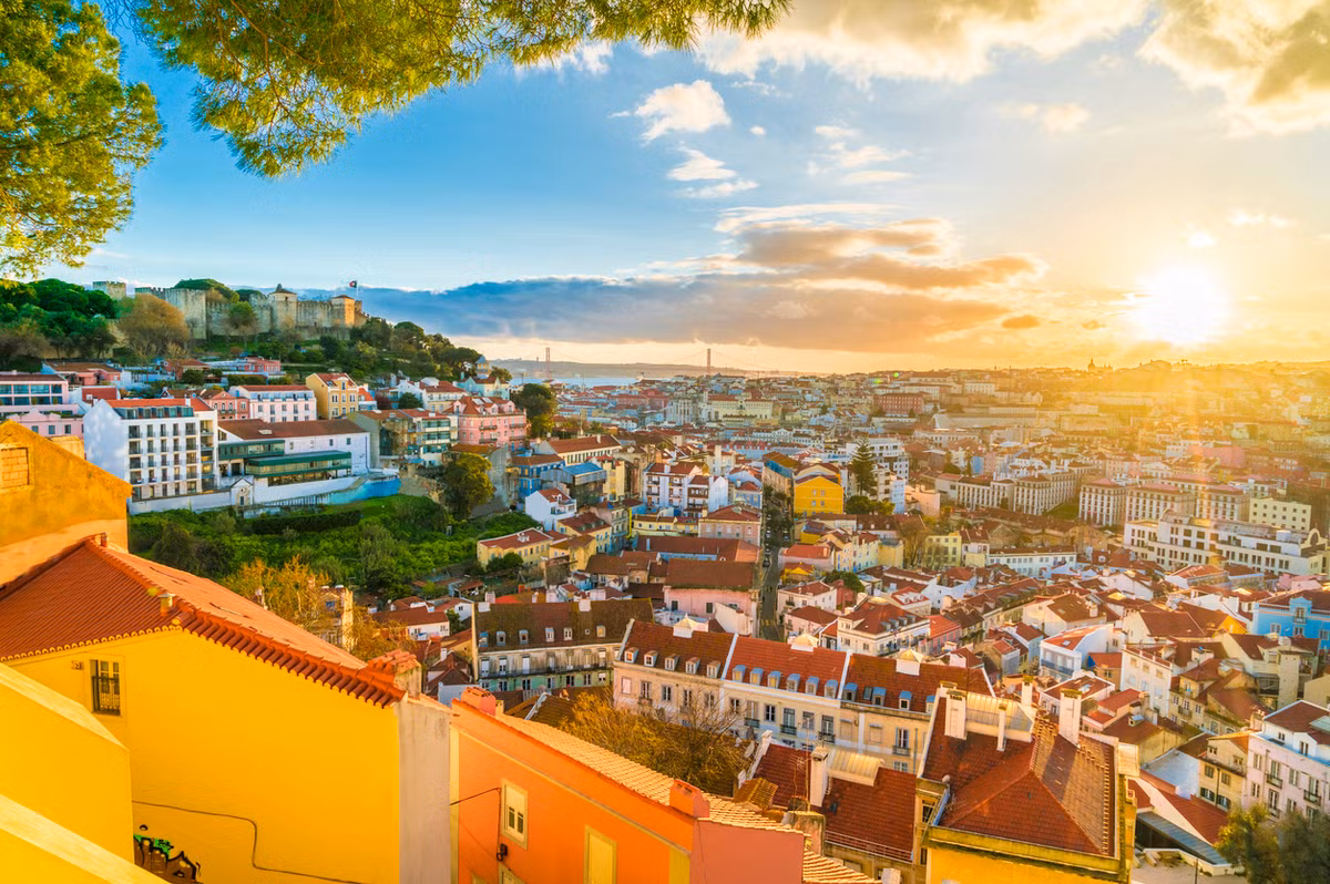 Thành phố Lisbon của đất nước Bồ Đào Nha là một trong những thành phố lâu đời nhất ở châu Âu. Trong số này có việc Lisbon là nơi có người sinh sốn lâu đời hơn cả Rome của Italy.