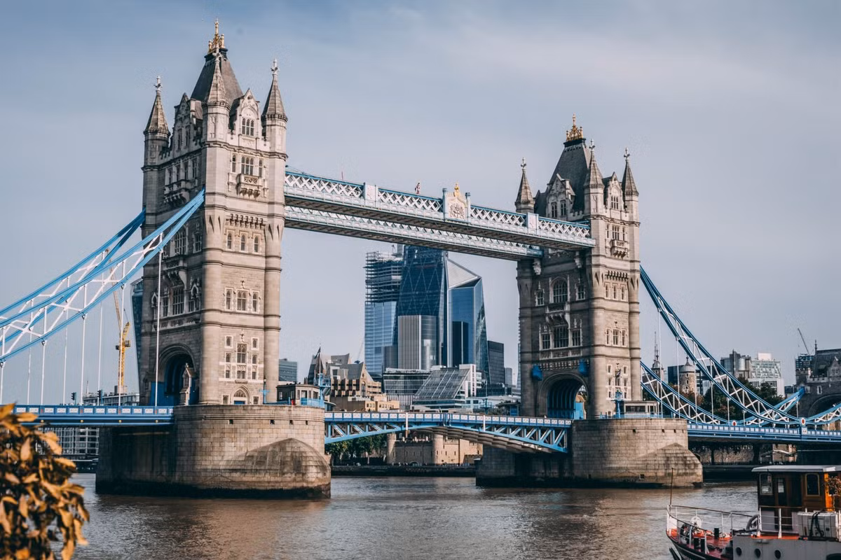 Trước khi được gọi là London, thủ đô của nước Anh từng được gọi với những cái tên khác như: Londonium, Ludenwic và Ludenburg.