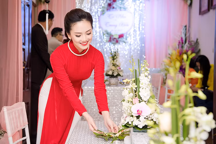 Sau khi lọt top 10 cuộc thi Hoa hậu Việt Nam 2016, Tố Như không mặn mà với làng giải trí.