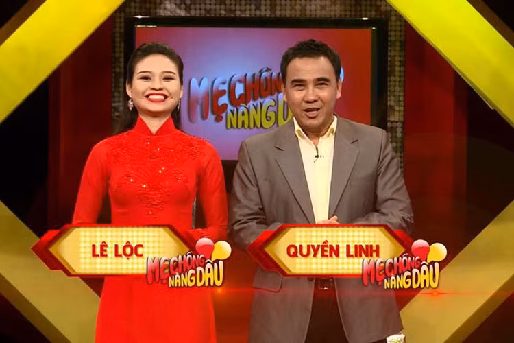 Lê Lộc còn thử sức làm MC. Hiện tại, nữ diễn viên sinh năm 1995 dẫn chương trình Mẹ chồng nàng dâu cùng MC Quyền Linh. Ảnh: FBNV