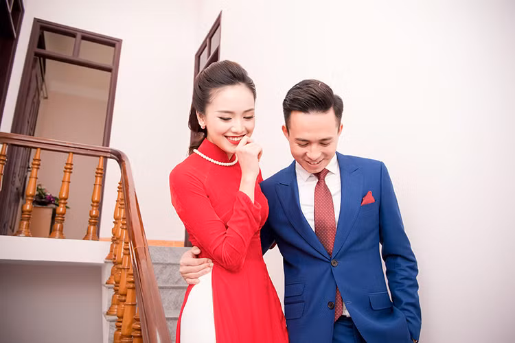  Chồng sắp cưới của Tố Như đang công tác trong ngành công an và hoạt động trong lĩnh vực kinh doanh.