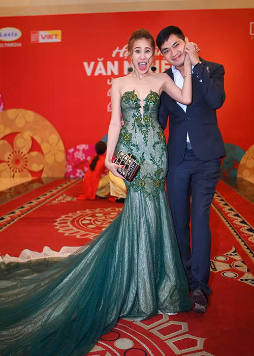 Tin đồn tình cảm giữa Minh Luân và Hồ Bích Trâm từng dấy lên vào tháng 6/2017. Ảnh: Báo Văn nghệ