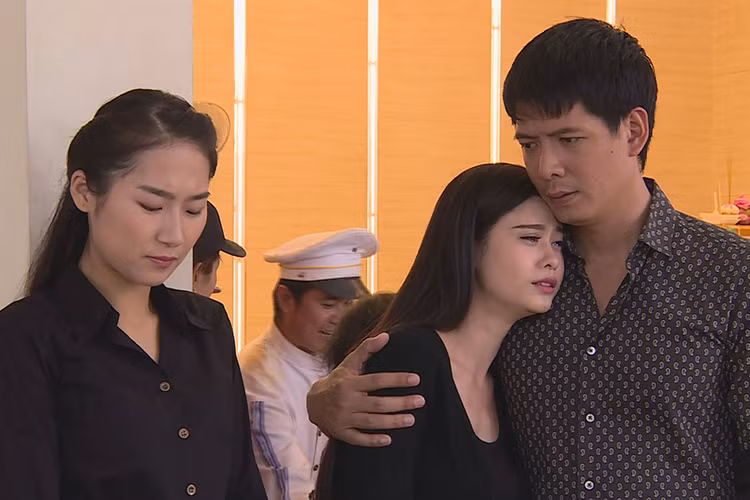Năm 2015, Bình Minh - Trương Quỳnh Anh đóng đôi tình nhân trong bộ phim truyền hình “Thề không gục ngã”. Ảnh: Fanpage phim