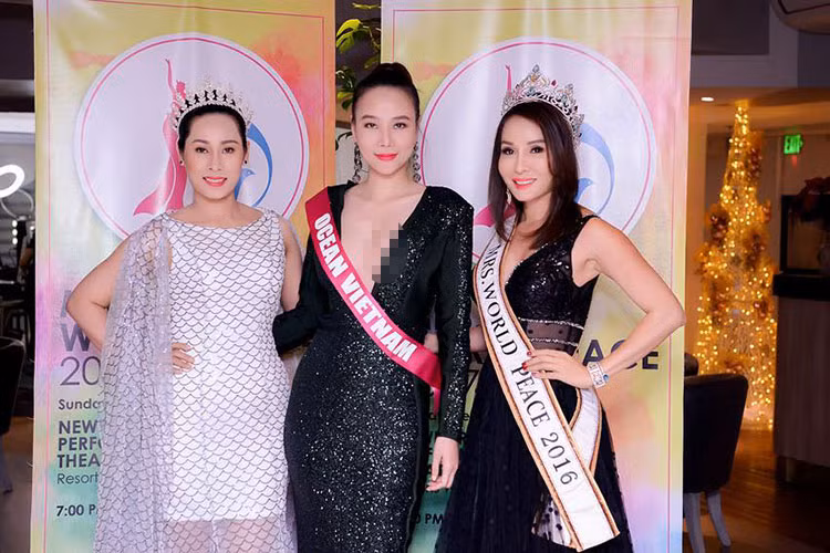 Dương Yến Ngọc thi Hoa hậu Quý bà Hòa bình Thế giới 2017 - Mrs World Peace 2017. Ngày 5/12, cô có mặt tại Philippines để tham gia cuộc thi.