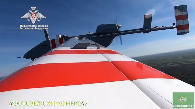 Phiên bản Forpost-R (là bản sao được cấp phép của máy bay không người lái IAI Searcher Mk II của Israel) được sản xuất hoàn toàn bằng linh kiện trong nước với các đặc tính được cải thiện.