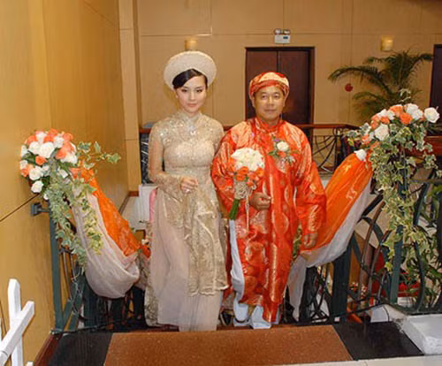 Diem danh 3 nang Hoa hau, A hau Viet lay chong dai gia hon nhieu tuoi-Hinh-3