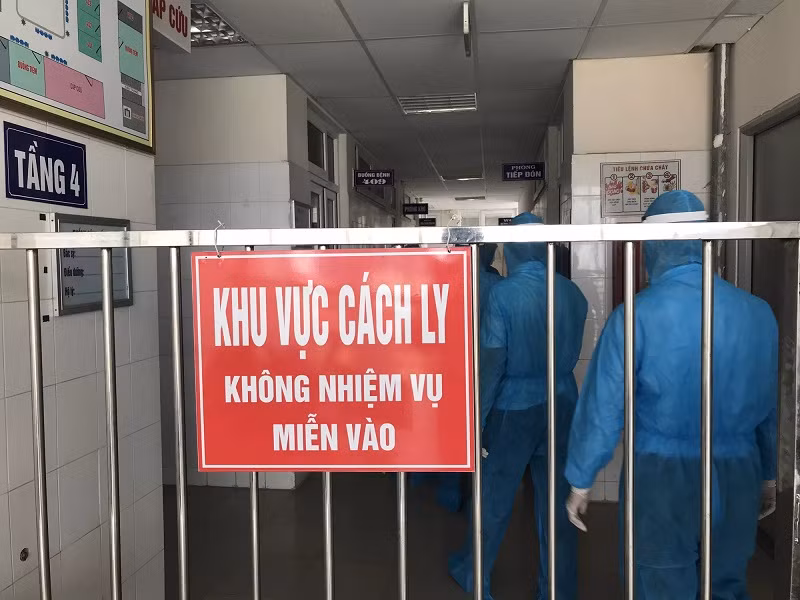 Ban tin COVID-19 sang 13/9: Gan 374.600 benh nhan da khoi