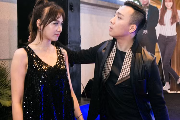 Dù vừa kết hôn nhưng trong một đêm nhạc, Hari Won chia sẻ cô vẫn chưa có cảm giác đã lấy chồng. Về kế hoạch sinh con, bà xã Trấn Thành hồn nhiên trả lời: “Khi nào trời cho thì có”. (Ảnh: Zing) 