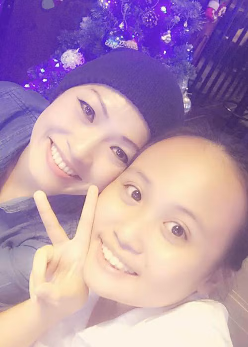 Vì muốn con gái có một cuộc sống bình thường, Phương Thanh đã quyết giấu hình ảnh bé Gà cho đến khi bé được 11 tuổi. (Ảnh: Facebook nhân vật) 
