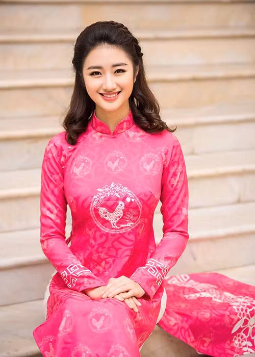 Thông tin Hoa hậu Thu Ngân lấy chồng khiến dư luận xôn xao. Trước đó, người đẹp hiếm khi xuất hiện tại các sự kiện và kín tiếng chuyện tình riêng. (Ảnh: Facebook nhân vật)