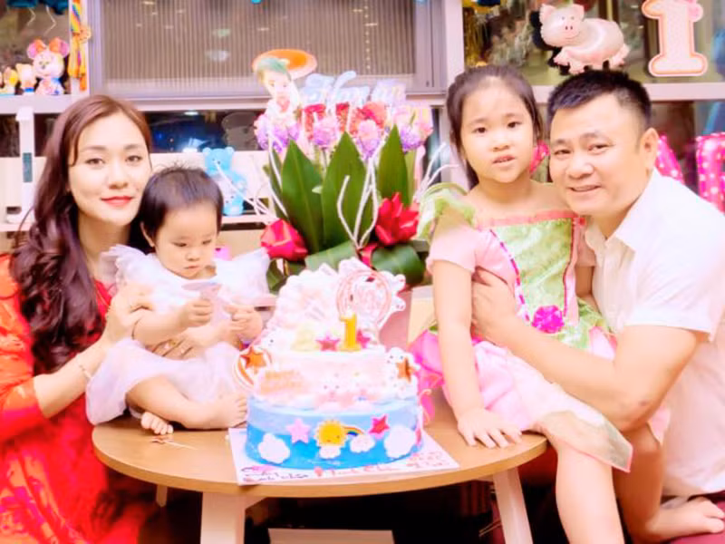 Cuộc sống của nghệ sĩ Tự Long không có nhiều thay đổi khi Táo quân dừng sản xuất. Anh tham gia gameshow, làm Phó Giám đốc Nhà hát Chèo Quân đội và sống bình yên bên gia đình nhỏ.