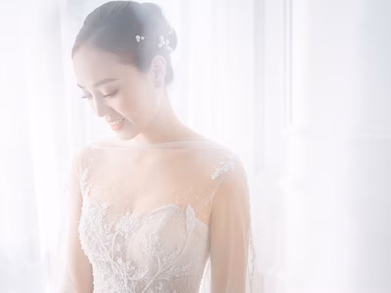 Ngọc Hà cũng là người tư vấn cho bạn trai thay đổi cách ăn mặc để bớt đơn điệu và ngày càng trẻ trung.