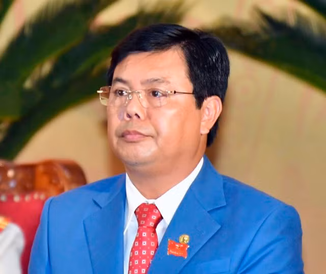 Cuối tháng 6/2020, ông Nguyễn Tiến Hải, Phó bí thư Tỉnh ủy, Chủ tịch UBND tỉnh Cà Mau được Ban Chấp hành Đảng bộ tỉnh Cà Mau khóa XV bầu giữ chức Bí thư Tỉnh ủy Cà Mau thay người tiền nhiệm Dương Thanh Bình.