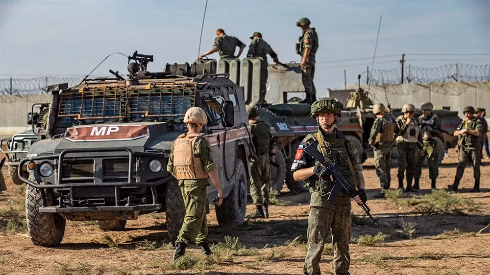 Mối quan hệ giữa quân đội Thổ Nhĩ Kỳ và phiến quân Syria tại tỉnh Idlib là khá bền chặt; trong tình hình hiện nay Thổ Nhĩ Kỳ rơi vào thế khó, khi cũng không thực sự làm hài lòng Nga và cũng không thuyết phục được phiến quân; thực trạng này có thể làm phá sản Hiệp định ngừng bắn ký ngày 5/3 vừa qua, mà Thổ Nhĩ Kỳ là nhà bảo trợ chính.