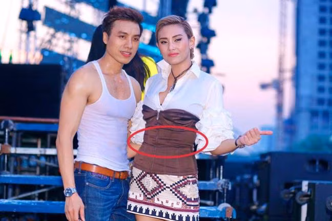 To bat thuong vong 2 cua sieu mau Vo Hoang Yen