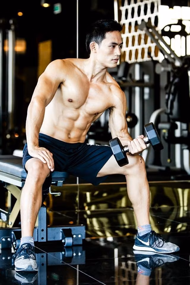 Phuong phap tang co bap tai nha khong can di tap gym