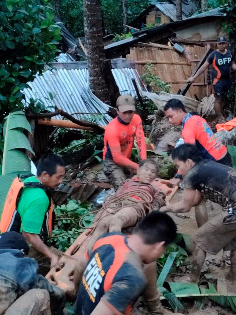 Cơ quan Ứng phó Thảm họa Quốc gia Philippines cũng thông báo 3 người thiệt mạng ở khu vực phía nam Davao và vẫn tiếp tục xác minh thương vong.