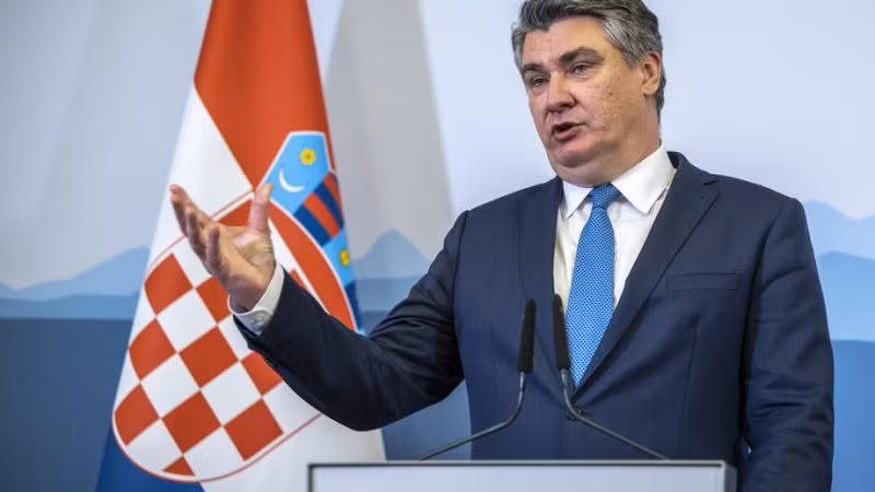 Tổng thống Croatia: EU chịu “đau” còn ông Putin mỉm cười hài lòng Tong thong Croatia: EU chiu “dau” con ong Putin mim cuoi hai long