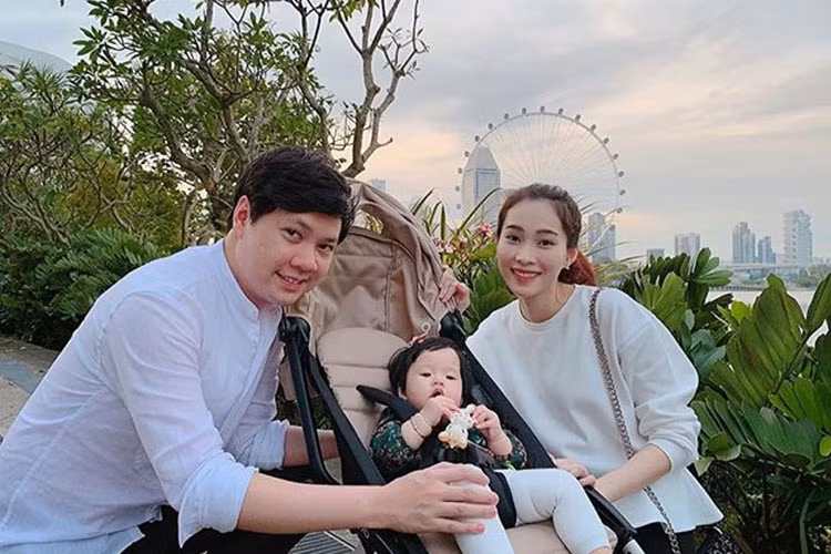Tổ ấm hạnh phúc của "thần tiên tỷ tỷ" Việt Nam khiến không ít người phải ghen tỵ.