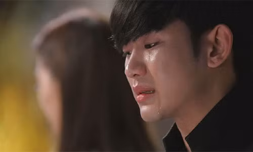 Chang trai tang “cam nang song” cho nguoi yeu nang vat chat