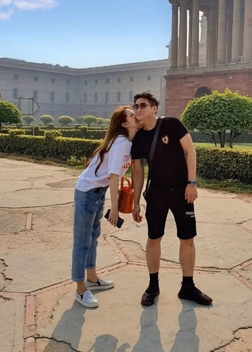 Theo lời Thùy Dương, trong suốt quãng thời gian bên nhau, cả hai chưa từng cãi vã to tiếng, tranh luận quá 10 phút. Cả hai thừa nhận sự bất đồng về khoảng cách tuổi tác, thế hệ nhưng bằng sự thẳng thắn, cả hai đã vượt qua mọi khoảng cách, khó khăn.