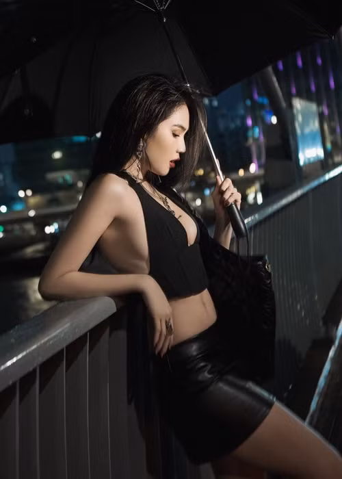 Cách đây ít ngày, Ngọc Trinh vướng ồn ào mua đất.