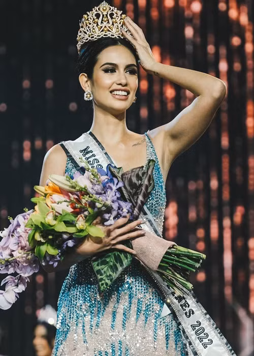 Hoa hậu Hoàn vũ Philippines 2022 là Celeste Cortesi. Cô năm nay 25 tuổi, cao 1m77, mang ba dòng máu Philippines - Italy - Tây Ban Nha. Ảnh: FBNV