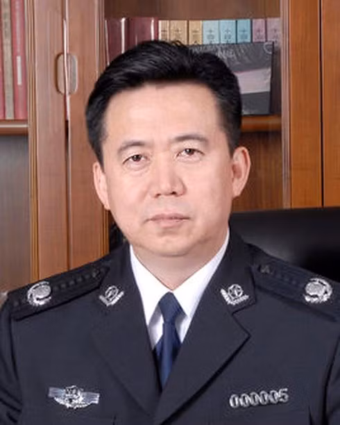 Chu tich Interpol dang bi giam o TQ de dieu tra