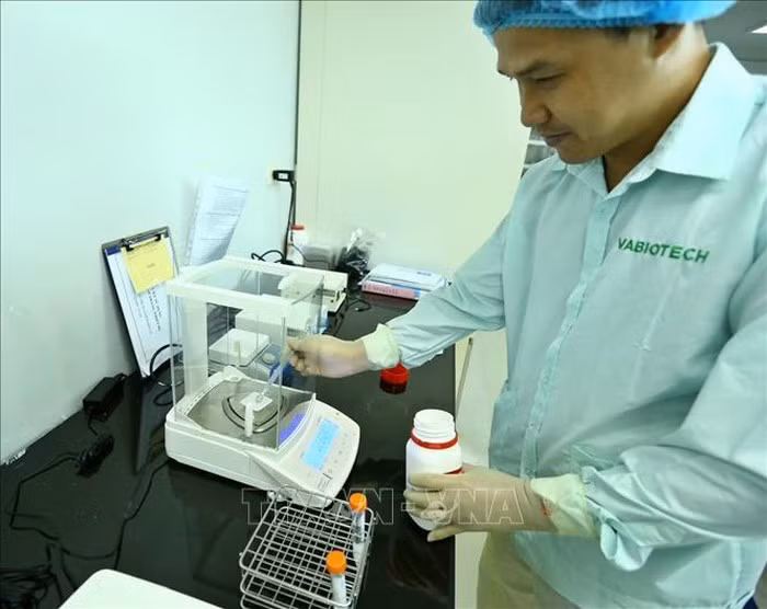 Sáng 5/7, đã 80 ngày Việt Nam không có ca lây nhiễm COVID-19 trong cộng đồng Sang 5/7, da 80 ngay Viet Nam khong co ca lay nhiem COVID-19 trong cong dong