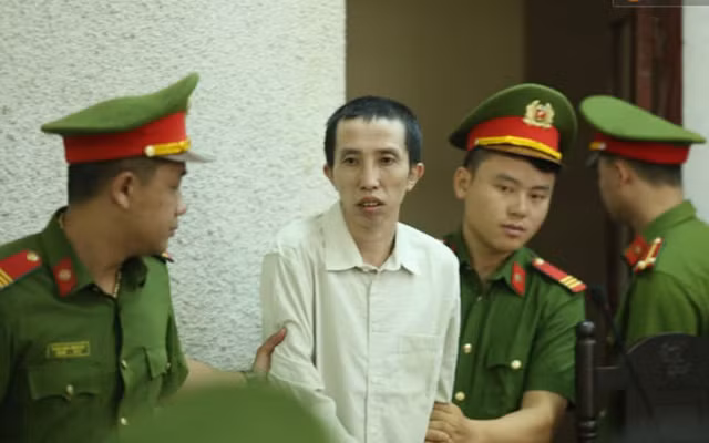 Phúc thẩm nữ sinh giao gà Điện Biên: Ác nữ Bùi Thị Kim Thu tóc bạc trắng - Hình 3 Phuc tham nu sinh giao ga Dien Bien: Ac nu Bui Thi Kim Thu toc bac trang-Hinh-3
