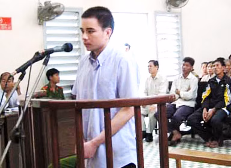 Chanh an Nguyen Hoa Binh bao cao chung cu pham toi cua Ho Duy Hai-Hinh-2