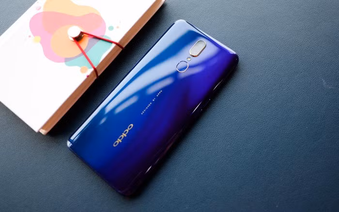 Chi tiet Oppo F11: Ban rut gon cua F11 Pro, gia 7,3 trieu dong