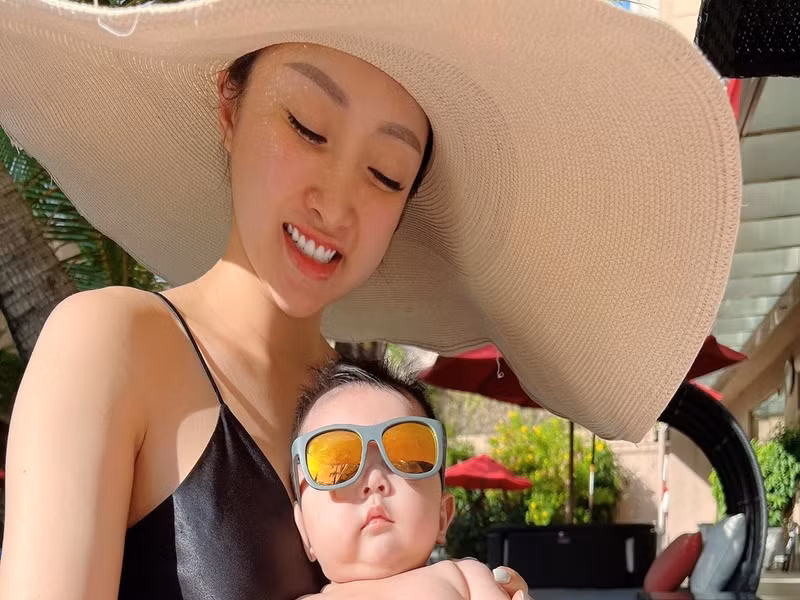 Thùy Chang được khen ngợi nuôi con mát tay.